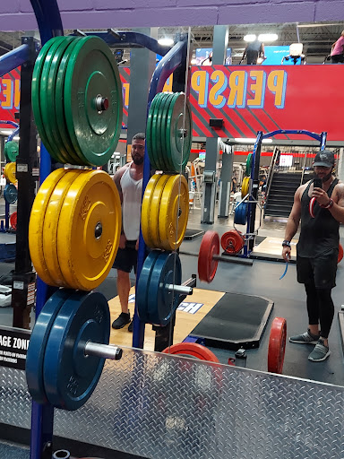 Health Club «Crunch - Hillsborough», reviews and photos, 4340 W Hillsborough Ave, Tampa, FL 33614, USA