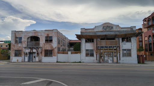 Liquor Store «Cruz Liquor Store», reviews and photos, 425 NW 12th Ave J, Miami, FL 33128, USA