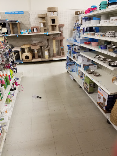 Pet Supply Store «Petco Animal Supplies», reviews and photos, 7590 150th St W, Apple Valley, MN 55124, USA