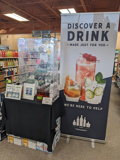 Liquor Store «Village Liquor», reviews and photos, 16731 E Hwy 13, Prior Lake, MN 55372, USA