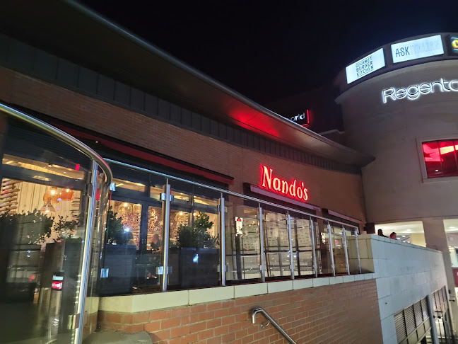 Nando's Swindon - Regent Circus - Restaurant