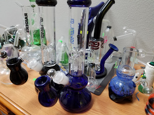 Tobacco Shop «EZ Smokez Smoke Shop», reviews and photos, 8930 S Maryland Pkwy #400, Las Vegas, NV 89123, USA