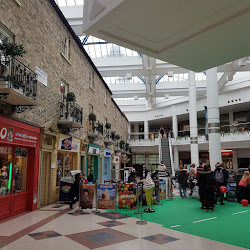 Marlands Shopping Centre