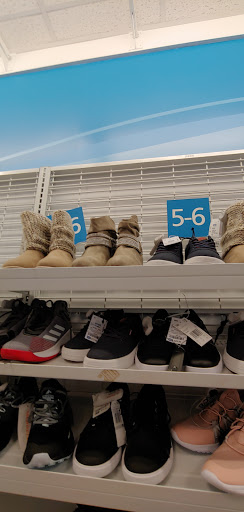 Clothing Store «Ross Dress for Less», reviews and photos, 877 E Baseline Rd, Gilbert, AZ 85233, USA