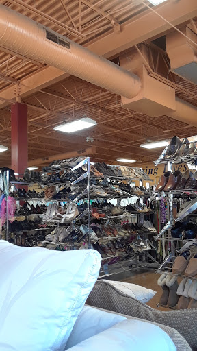 Thrift Store «Goodwill Stuart Store & Donation Center», reviews and photos, 1892 SE Federal Hwy, Stuart, FL 34994, USA