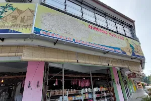 Anak Kampung Pangkor image