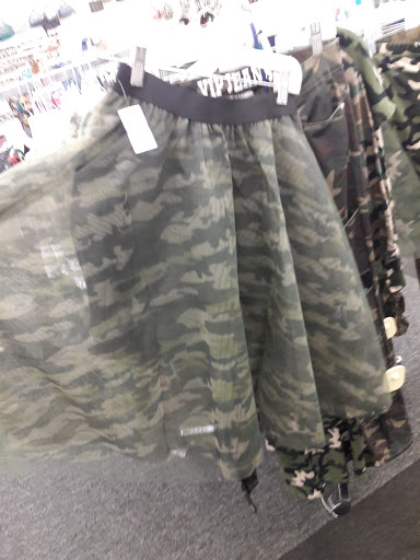 Clothing Store «Citi Trends», reviews and photos, 440 Havendale Blvd, Auburndale, FL 33823, USA