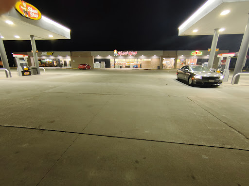 Short Stop, 807 US-24, Wamego, KS 66547, USA, 