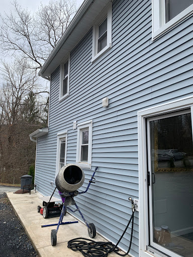 Roofing Contractor «Roberts Contracting Inc», reviews and photos, 1430 NY-300, Newburgh, NY 12550, USA