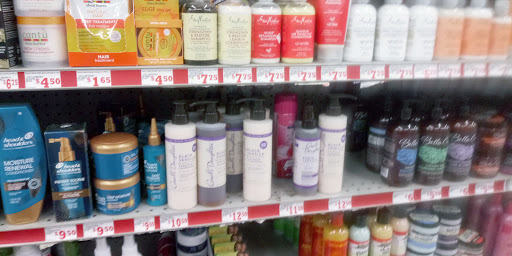 Dollar Store «FAMILY DOLLAR», reviews and photos, 393 Waller Ave, Lexington, KY 40504, USA