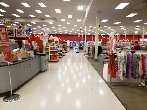 Shopping Mall «Springbrook Mall», reviews and photos, 137 85th Ave NW, Coon Rapids, MN 55433, USA