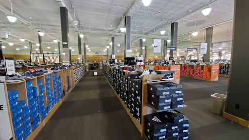 Shoe Store «DSW Designer Shoe Warehouse», reviews and photos, 3530 Stevens Creek Blvd, San Jose, CA 95117, USA