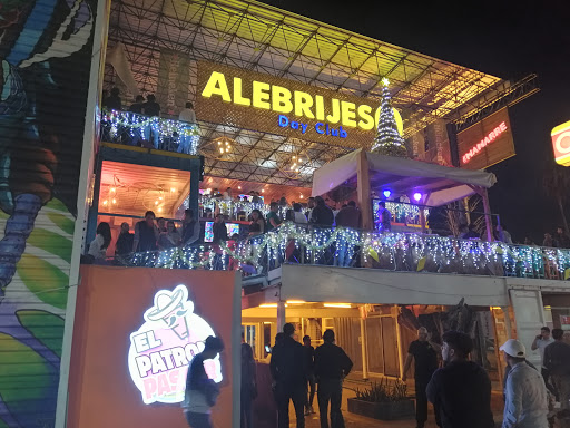 Alebrijes day club