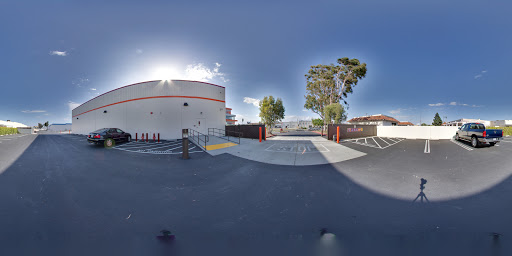 Self-Storage Facility «Public Storage», reviews and photos, 4880 W Rosecrans Ave, Hawthorne, CA 90250, USA