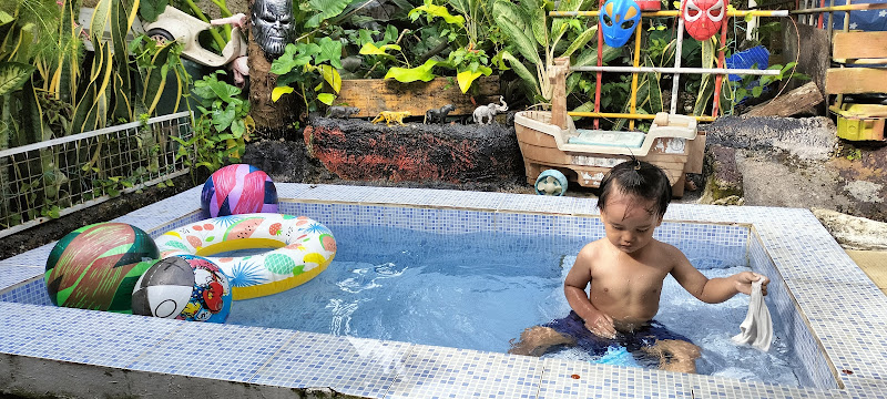 Arkenzie's Pool