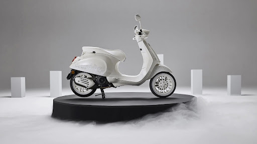 Motor Scooter Dealer «Vespa Dallas», reviews and photos, 4714 Greenville Ave, Dallas, TX 75206, USA