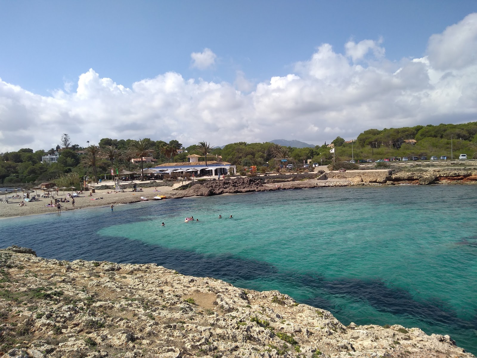 Foto af Playa Cala Murada med høj niveau af renlighed