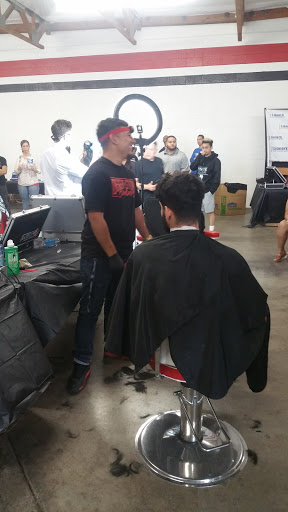 Barber Shop «cutties barber shop», reviews and photos, 1636 E Southern Ave, Phoenix, AZ 85040, USA