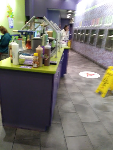 Ice Cream Shop «Yogurt Mountain», reviews and photos, 1800 Mcfarland Blvd E # 605, Tuscaloosa, AL 35404, USA