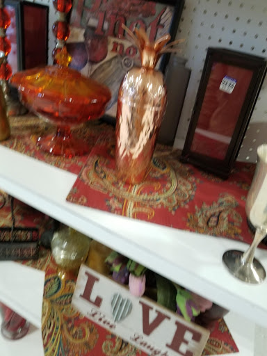 Thrift Store «Goodwill - Blaine: Ulysses Lane NE», reviews and photos, 11701 Ulysses Ln NE, Blaine, MN 55434, USA