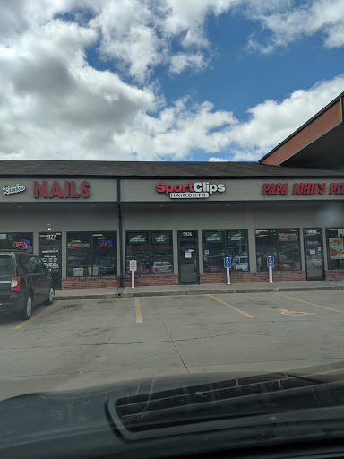 Hair Salon «Sport Clips Haircuts of West Des Moines», reviews and photos, 5926 SouthaEast Ashworth Rd, West Des Moines, IA 50266, USA