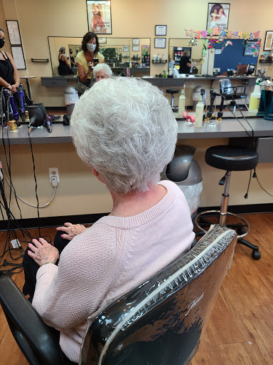 Beauty Salon «Style Masters Salon», reviews and photos, 32669 Warren Rd #3, Garden City, MI 48135, USA