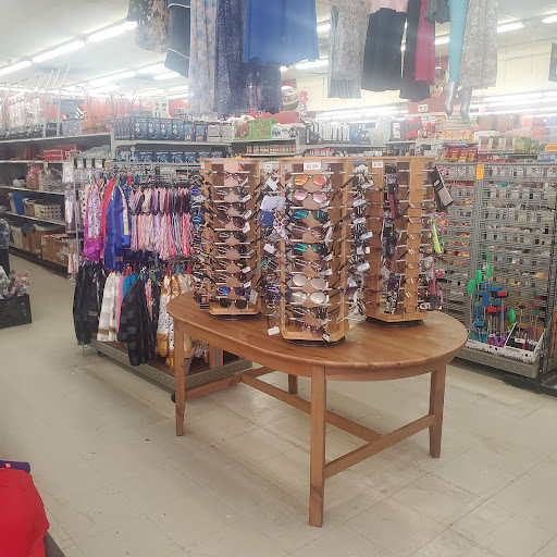 Discount Store «Dollar Days», reviews and photos, 309 S 48th St, Philadelphia, PA 19143, USA
