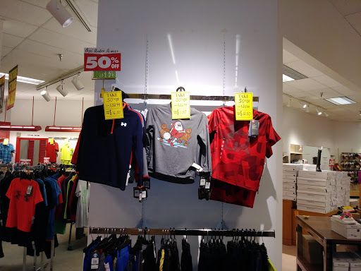 Department Store «Bon-Ton», reviews and photos, 318 E Fairmount Ave, Lakewood, NY 14750, USA