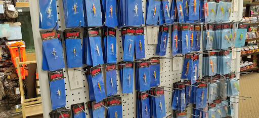 Outdoor Sports Store «D&R Sports Center», reviews and photos, 8178 W Main St, Kalamazoo, MI 49009, USA