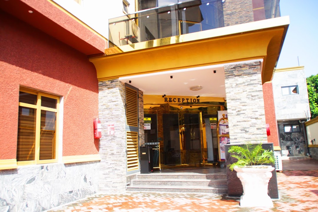 APNO HOTEL & SUITES