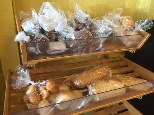 Restaurant «La Baguette French Bread and Pastry Shop», reviews and photos, 3088 Poplar Ave, Memphis, TN 38111, USA