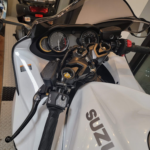 Motorcycle Dealer «State 8 Motorcycles», reviews and photos, 100 Cuyahoga Falls Industrial Pkwy, Peninsula, OH 44264, USA