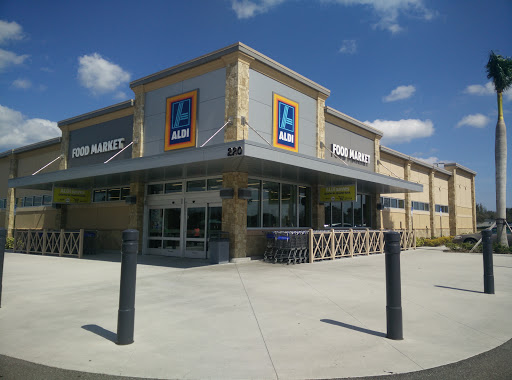 Supermarket «ALDI», reviews and photos, 220 N Congress Ave, Lake Park, FL 33403, USA