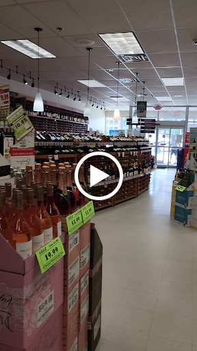 Liquor Store «NH Liquor & Wine Outlet», reviews and photos, 80 Storrs St, Concord, NH 03302, USA
