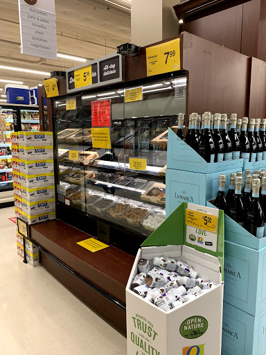 Grocery Store «Safeway», reviews and photos, 300 Bellevue Way NE, Bellevue, WA 98004, USA