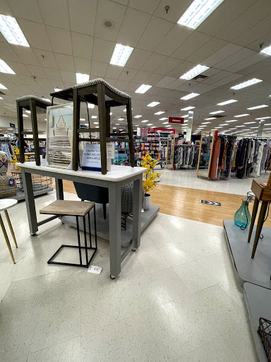 Department Store «Marshalls», reviews and photos, 3855 E Foothill Blvd, Pasadena, CA 91107, USA