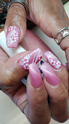 Nail Salon «DH Nails & Spa», reviews and photos, 26923 Maple Valley Black Diamond Rd SE, Maple Valley, WA 98038, USA