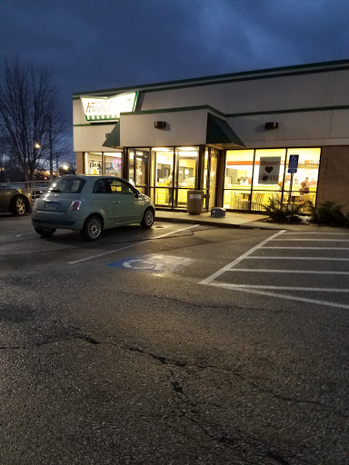 Bakery «Krispy Kreme Doughnuts», reviews and photos, 1880 NW 86th St, Clive, IA 50325, USA