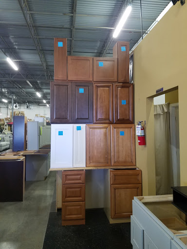 Furniture Store «Furniture & Cabinet Outlet Center», reviews and photos, 7716 Service Center Dr, West Chester Township, OH 45069, USA