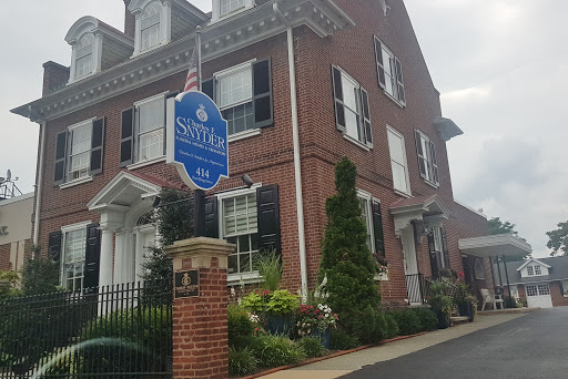 Cremation Service «Charles F Snyder Funeral Home & Crematory - Downtown Lancaster City», reviews and photos, 414 E King St, Lancaster, PA 17602, USA