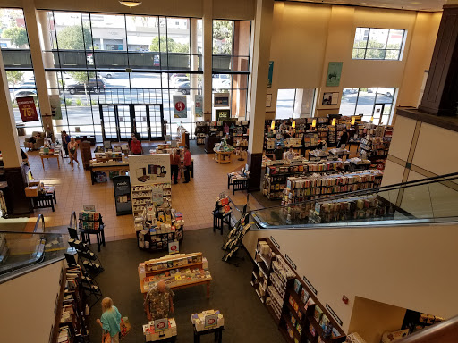 Book Store «Barnes & Noble», reviews and photos, 791 S Main St, Orange, CA 92868, USA