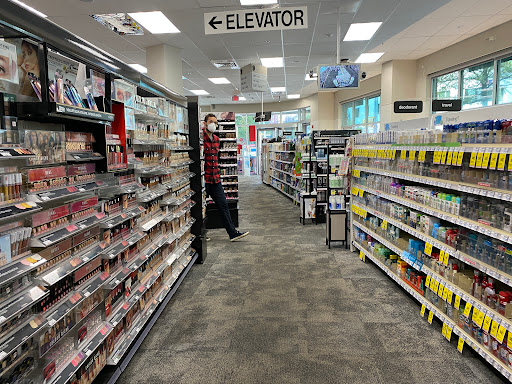 Drug Store «CVS», reviews and photos, 2121 15th St N, Arlington, VA 22201, USA