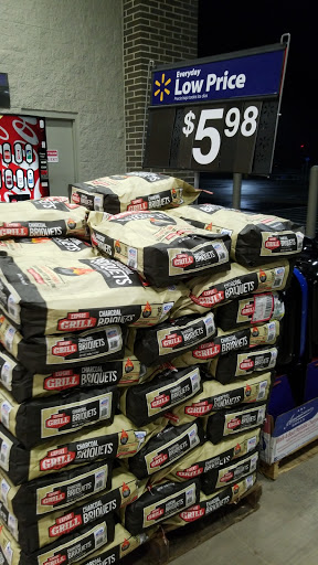 Department Store «Walmart», reviews and photos, 1151 Old US Hwy 90 E, Castroville, TX 78009, USA