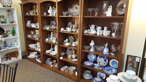 Thrift Store «Second Chance Shop», reviews and photos, 730 Hebron Ave, Glastonbury, CT 06033, USA