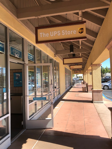Shipping and Mailing Service «The UPS Store», reviews and photos, 142 N Milpitas Blvd, Milpitas, CA 95035, USA