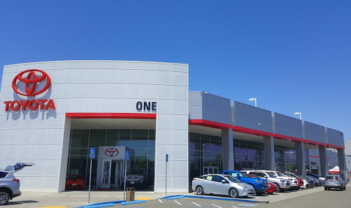 Toyota Dealer «One Toyota of Oakland», reviews and photos, 8181 Oakport St, Oakland, CA 94621, USA