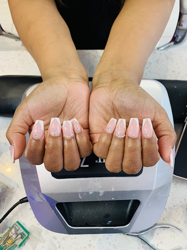 Nail Salon «Rohnert Park Salon», reviews and photos, 70 Raleys Towne Ctr, Rohnert Park, CA 94928, USA