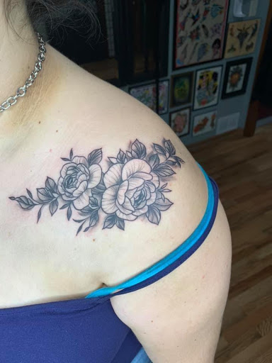 Explore tattoo ideas dragonfly, creative tattoo ideas in Lake Villa, available at Eternal Tiger Tattoo