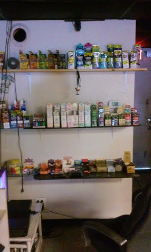 Tobacco Shop «Inferno Smoke Shop», reviews and photos, 2110 Mariner Blvd, Spring Hill, FL 34609, USA
