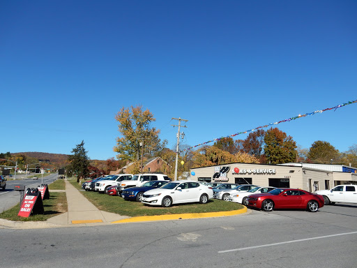 Used Car Dealer «Hi Lo Auto Sales & Service - 40», reviews and photos, 1427 W Patrick St, Frederick, MD 21702, USA